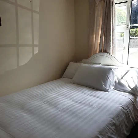 Small Double Lough Gill Bed & Breakfast Sligo